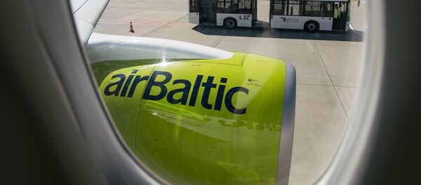 Вид из иллюминатора Вид из иллюминатора - Sputnik Latvija