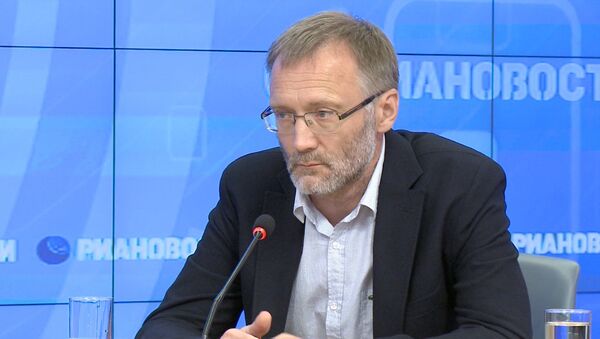 Политолог Сергей Михеев - Sputnik Латвия