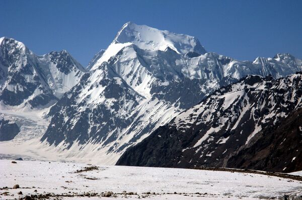 Пик Исмоила Сомони (пик Коммунизма) - Sputnik Латвия