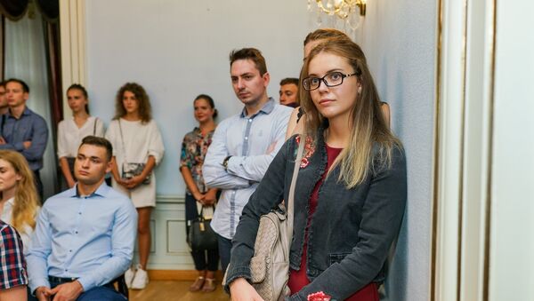 Встреча с абитуриентами в посольстве России - Sputnik Latvija