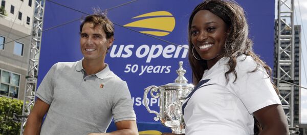 Действующие чемпионы Открытого чемпионата США испанец Рафаэль Надаль и американка Слоан Стивенс на жеребьевке - Sputnik Латвия