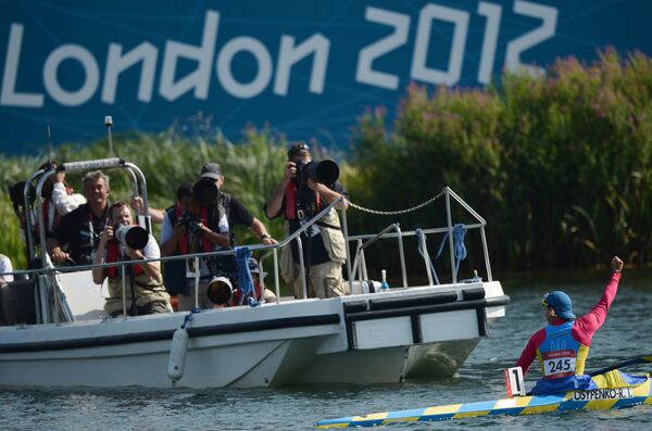 Украинка Инна Осипенко-Радомская участвует в заезде байдарок-одиночек Украинка Инна Осипенко-Радомская участвует в заезде байдарок-одиночек - Sputnik Латвия