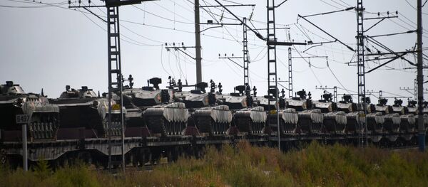 Подготовка к военным учениям Восток-2018 в Забайкальском крае - Sputnik Latvija