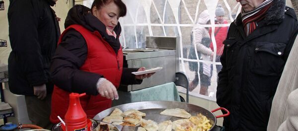 Проводы зимы в рижском квартале Спикери Проводы зимы в рижском квартале Спикери - Sputnik Латвия