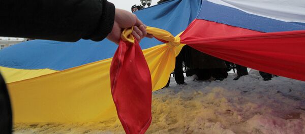 Флаги России и Украины Флаги России и Украины - Sputnik Latvija
