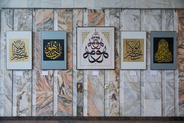 Выставка старинной суфийской живописи в рамках V международного фестиваля восточного искусства и музыки RUMI FEST - Sputnik Латвия