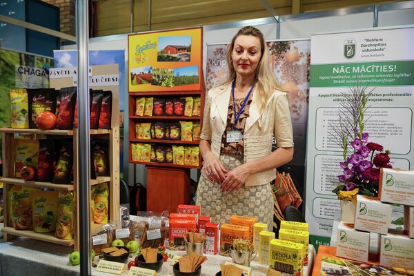 Крекеры Krippu из нута с различными добавками Крекеры Krippu из нута с различными добавками - Sputnik Латвия