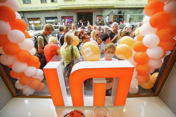 Открытие фирменного магазина Xiaomi в Риге - Sputnik Латвия