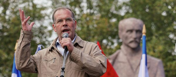 Андрей Мамыкин на марше в защиту русских школ Наш выбор. 15 сентября 2018 г. - Sputnik Латвия