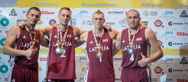 Сборная Латвии по баскетболу 3х3 на чемпионате Европы 2018 года - Sputnik Латвия