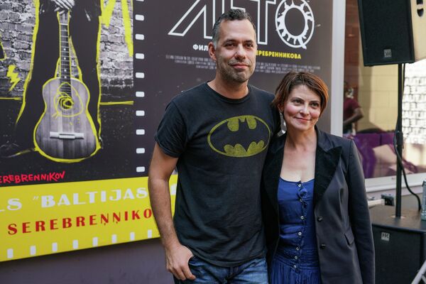 Сценаристы фильма Лето Михаил Идов и Лили Идова - Sputnik Латвия