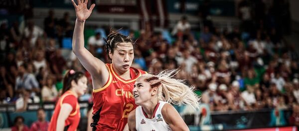 Матч между сборными Латвии и Китая на чемпионате мира по баскетболу среди женских команд - Sputnik Латвия