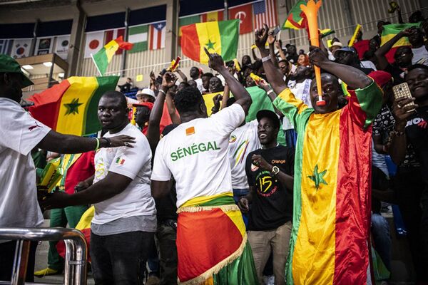 Полный провал женской сборной Латвии по баскетболу на ЧМ-2018 - Sputnik Латвия