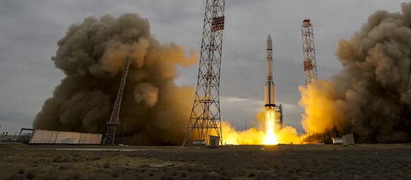 Запуск ракеты Протон-М на Марс с космодрома Байконур - Sputnik Латвия