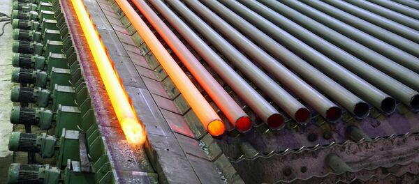 На участке трубопрокатного цеха На участке трубопрокатного цеха - Sputnik Latvija