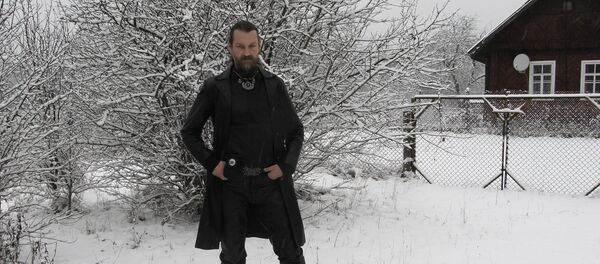 Портрет художника Сержа Сунне Портрет художника Сержа Сунне - Sputnik Латвия