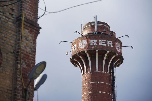 Вопреки всему: легендарный РЭЗ отмечает 130-летие Вопреки всему: легендарный РЭЗ отмечает 130-летие - Sputnik Латвия