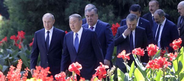  Заседание Совета глав государств СНГ в Душанбе - Sputnik Латвия