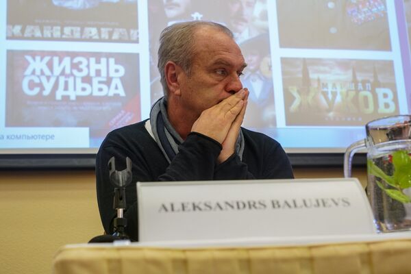 Балуев: кто отрицает Русский мир, еще пожалеет об этом Балуев: кто отрицает Русский мир, еще пожалеет об этом - Sputnik Латвия