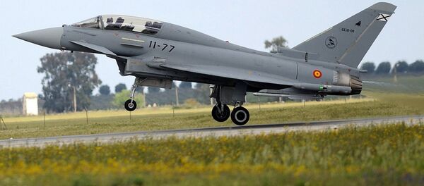 Eurofighter Typhoon iznīcinātājs  Eurofighter Typhoon iznīcinātājs  - Sputnik Latvija