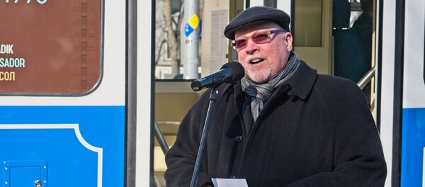 Bijušais ASV vēstnieks Igaunijā Džeimss D.Melvils Bijušais ASV vēstnieks Igaunijā Džeimss D.Melvils - Sputnik Latvija