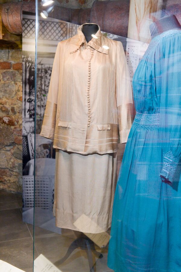 Реквием по музам: выставка Александра Васильева 1918. Роскошь свободы в Риге - Sputnik Латвия