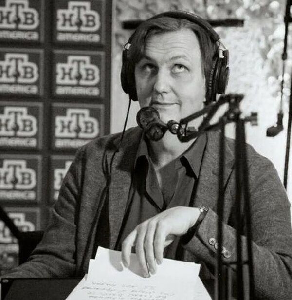 Его сцена - половина земного шара: Стас Флоренцев и творческий треугольник - Sputnik Латвия