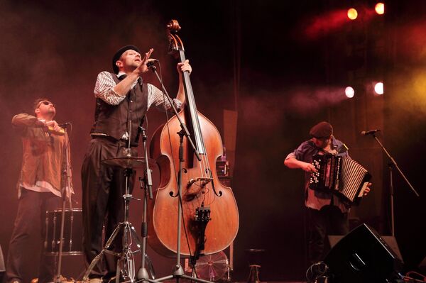 Billy's band: питерский алкоджаз полезен Риге в любых дозах Billy's band: питерский алкоджаз полезен Риге в любых дозах - Sputnik Латвия