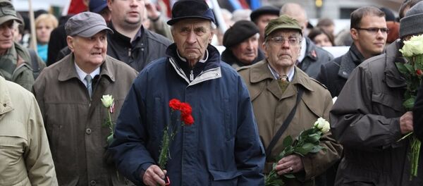 Шествие легионеров Ваффен СС и их сторонников в Риге Шествие легионеров Ваффен СС и их сторонников в Риге - Sputnik Латвия