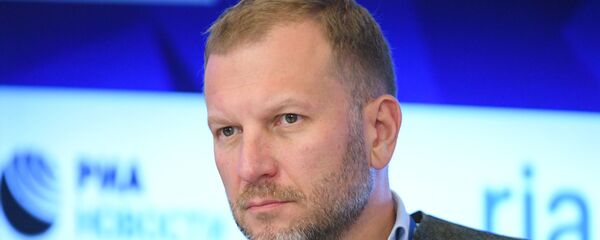 Директор Дирекции по коммуникациям и связям с общественностью МИА Россия сегодня Петр Лидов-Петровский Директор Дирекции по коммуникациям и связям с общественностью МИА Россия сегодня Петр Лидов-Петровский - Sputnik Латвия