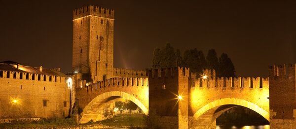 Замок Castelvecchio в Вероне Замок Castelvecchio в Вероне - Sputnik Латвия