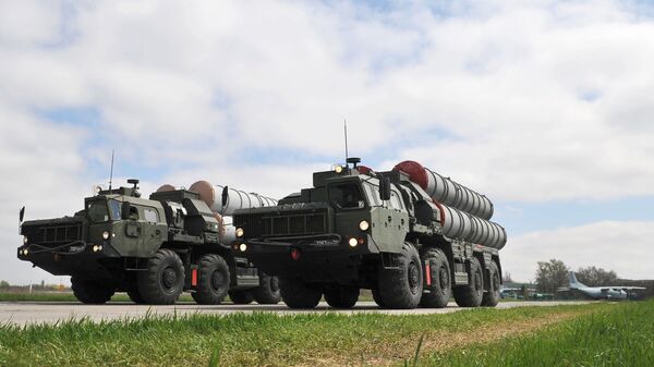 Зенитные ракетные комплексы C-400  - Sputnik Латвия