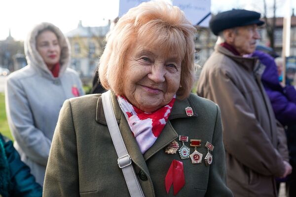 Мы хотим для Латвии то, чего Трамп хочет для США: поминки промышленности в Гризинькалнсе - Sputnik Латвия