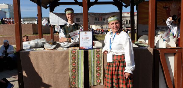 Россия прикарманила латышей - Латвии нечем крыть: рижане в Крыму снова в центре внимания - Sputnik Латвия