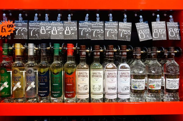 Вкусное и натуральное: почему латвийцы предпочитают белорусские продукты Вкусное и натуральное: почему латвийцы предпочитают белорусские продукты - Sputnik Латвия