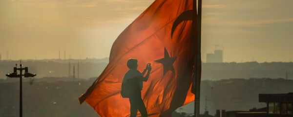 Флаг Турции - Sputnik Латвия