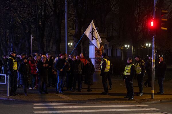 Память - это сопротивление: невыдуманные истории о Праведниках мира в Риге - Sputnik Латвия