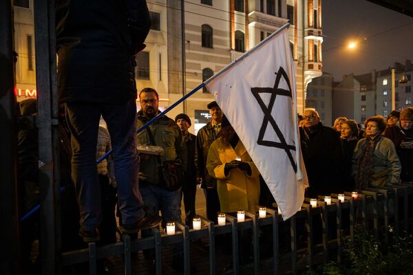 Память - это сопротивление: невыдуманные истории о Праведниках мира в Риге - Sputnik Латвия