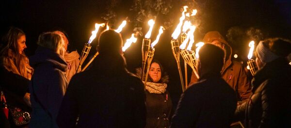 Факельное шествие в Риге - Sputnik Латвия