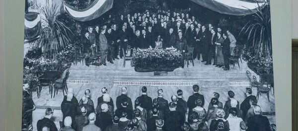 Поворотный момент в истории 18 ноября 1918 года в Национальном театре - Sputnik Латвия