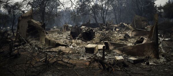 Лесные пожары в Калифорнии Лесные пожары в Калифорнии - Sputnik Latvija